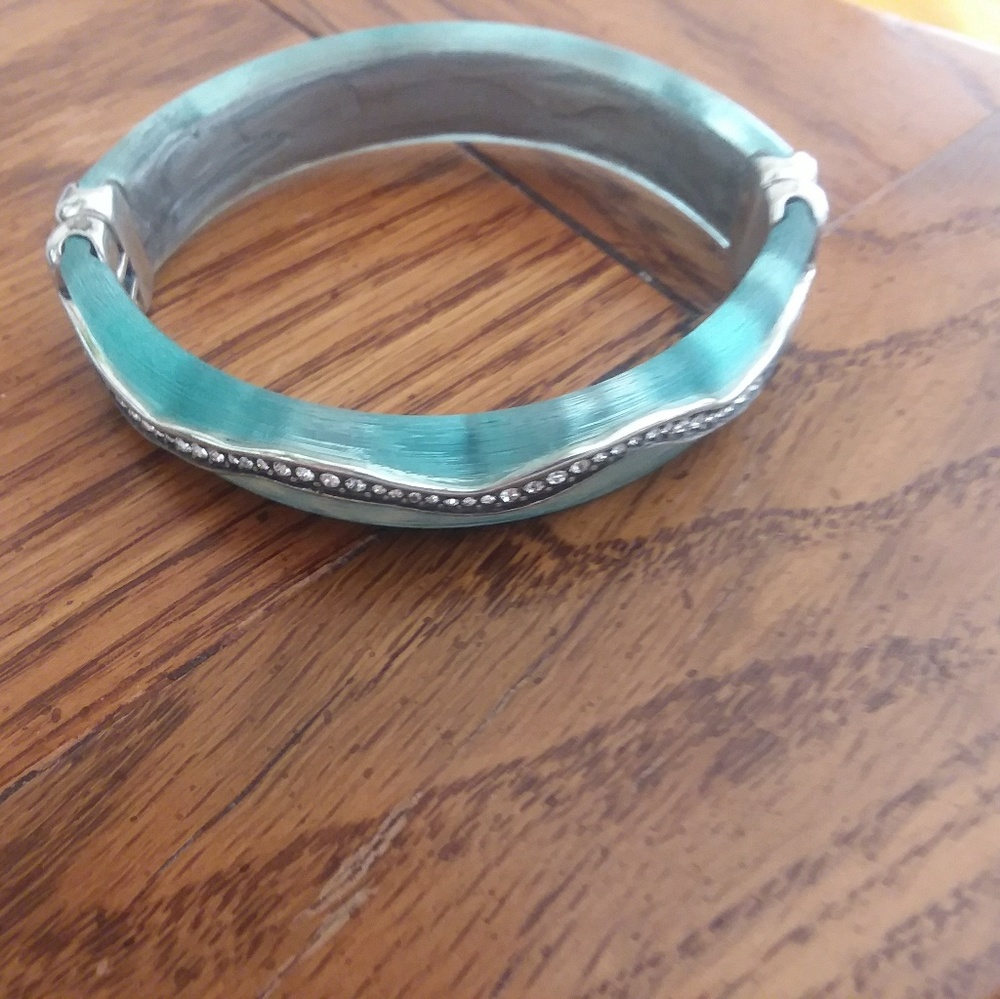 Brighton Bangle - Picture 3 of 3